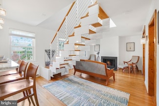 8335 Grubb Rd Unit 203, Silver Spring, MD 20910