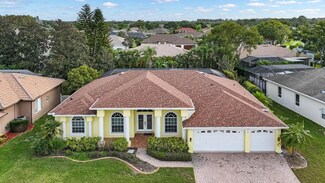 3731 Gaviota Dr, Ruskin, FL 33573