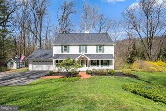 445 Upper Weadley Rd, Wayne, PA 19087
