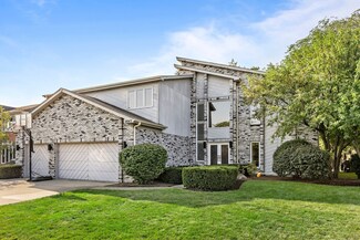 4043 Blake Ln, Glenview, IL 60026