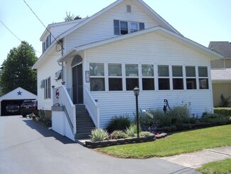 104 Roseland Ave, Medina, NY 14103