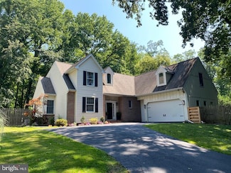 97 Galewood Rd, Wilmington, DE 19803