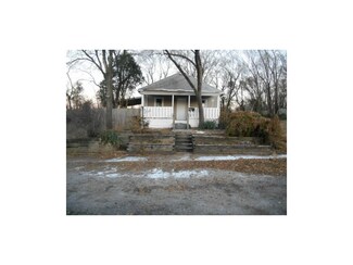 813 S Delaware St, Independence, MO 64050