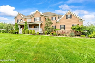 4 Friendship Ln, West Long Branch, NJ 07764