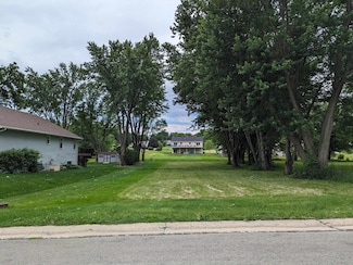 1746 Lake Summerset Rd, Davis, IL 61019