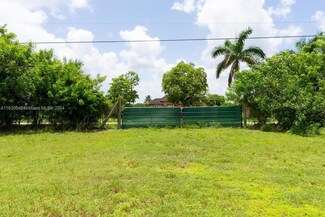 33445 SW 210th Ave, Homestead, FL 33034