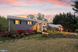6506 Old Chesterbrook Rd, McLean, VA 22101