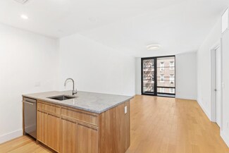 264 Webster Ave Unit 408, Brooklyn, NY 11230