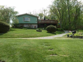 2977 Blackberry Ln, Hiwassee, VA 24347