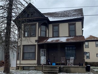 601 Broadway St, Martins Ferry, OH 43935