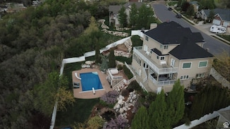 2247 Country Oaks Dr, Layton, UT 84040