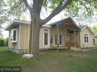 510 Whipple Ave E, Hackensack, MN 56452