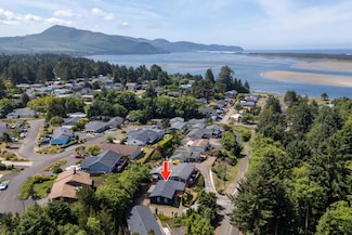 2065 Bilyeu Ave W, Tillamook, OR 97141