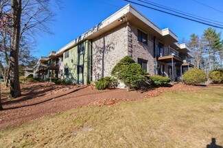 5 Strawberry Bank Rd Unit 9, Nashua, NH 03062