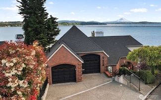 3638 50th Ave NE, Seattle, WA 98105