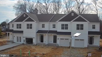 13 Birchwood Ln, Williamstown, NJ 08094
