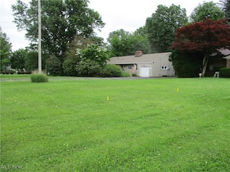 2455 5th Ave, Youngstown, OH 44505