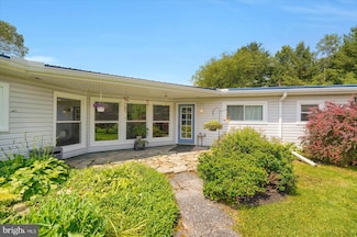 159 Sycamore Dr, Karthaus, PA 16845