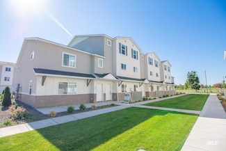 16767 N MacAbee Beach Ln, Nampa, ID 83687