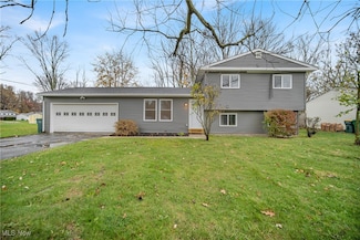 7942 Bellflower Rd, Mentor, OH 44060