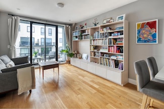 516 Classon Ave Unit 6B, Clinthl, NY 11238