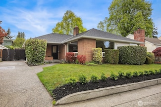 726 N 86th St, Seattle, WA 98103