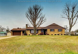 247 S Pinch Rd, Elkview, WV 25071