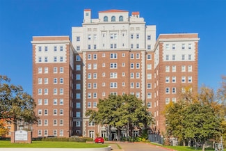 329 E Colorado Blvd Unit 202, Dallas, TX 75203