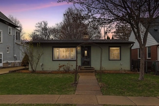 1059 Como Place, Saint Paul, MN 55103
