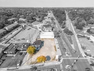 1005 N Main St, Royal Oak, MI 48067