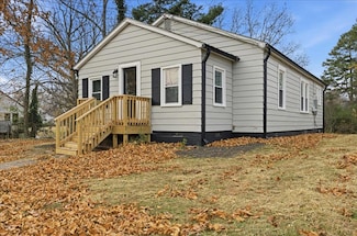 426 Virginia Ave, Chase City, VA 23924