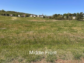3088 Bear Creek Rd, Cookeville, TN 38506