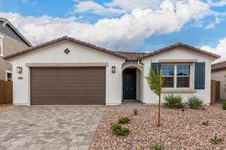 5027 W Hardtack Trail, Phoenix, AZ 85339