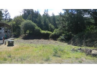 0 Broadway Ave, Winchester Bay, OR 97467
