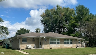 1020 Raymond St, Plainfield, IN 46168