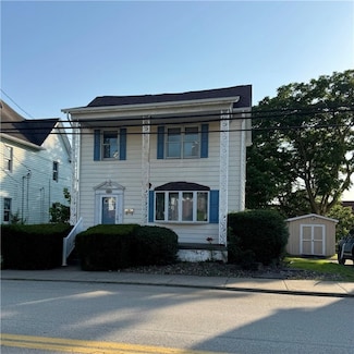 831 N Main St, Washington, PA 15301