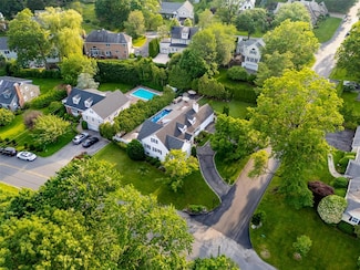 22 Buena Vista Rd, Eastchester, NY 10709