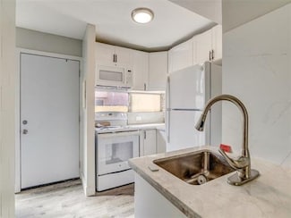3676 Lower Honoapiilani Rd Unit F303, Lahaina, HI 96761