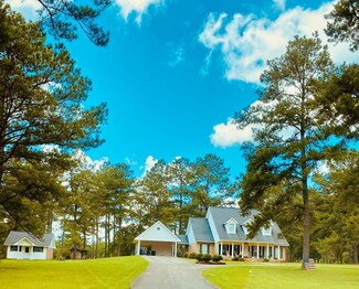 105 Big Spring Rd, Picayune, MS 39466