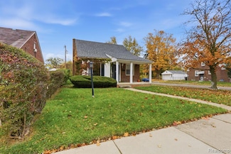 9900 Grandville Ave, Detroit, MI 48228