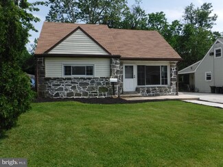 928 Brook Ave, Secane, PA 19018