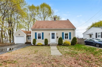 115 Sunbury St, Providence, RI 02908