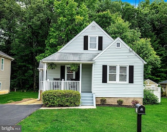 803 Essex Ave, Essex, MD 21221