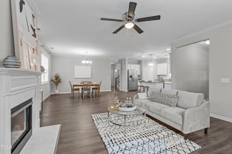 105 Bridge St, Fuquay-Varina, NC 27526