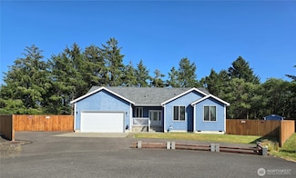 861 Willow Ct SW, Ocean Shores, WA 98569