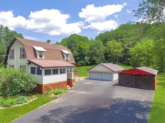 49 Bowker St, Claremont, NH 03743