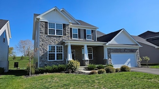 327 Cardinal Point Dr, Delaware, OH 43015