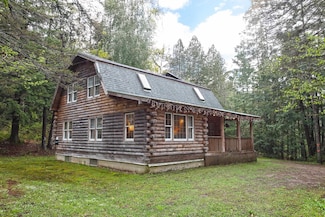 886 Brook Rd, Halifax, VT 05358