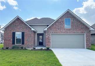 4490 Lakes Edge Dr, Lake Charles, LA 70615