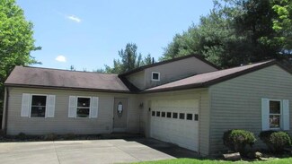 1932 Sunset Dr, New Concord, OH 43762
